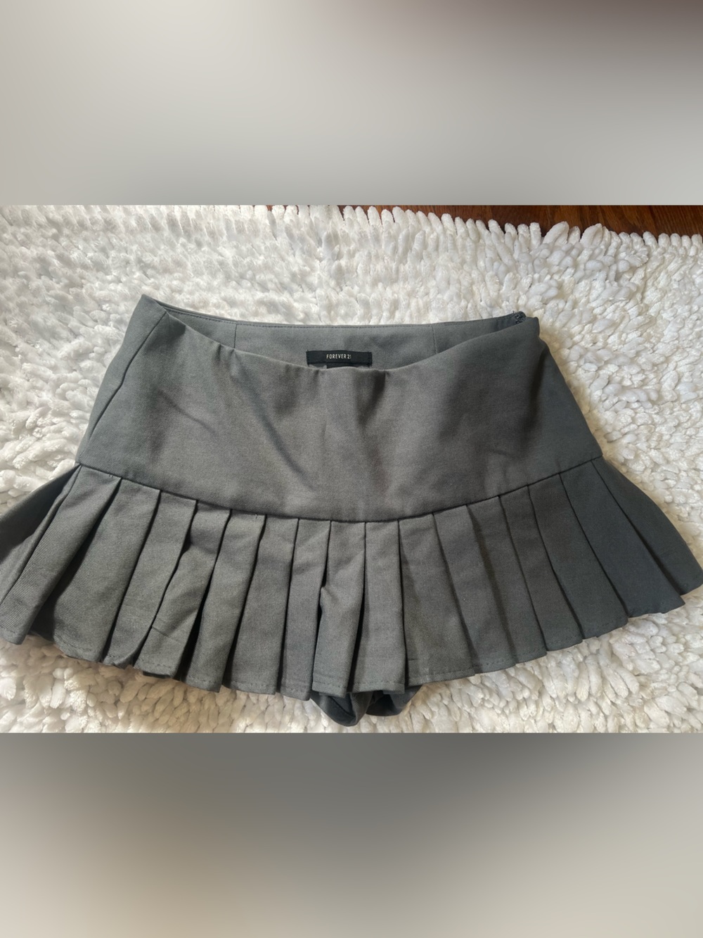 Forever 21 Pleated Mini Skirt with shorts under grey size S